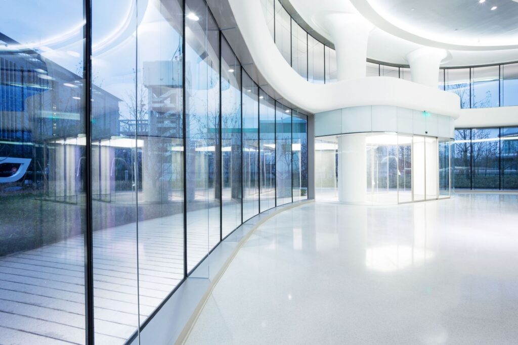 Custom glass fabrication for a commercial building in Chattanooga
